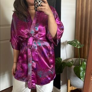 Vintage Frederick of Hollywood Silky Glistening Robe. Size S